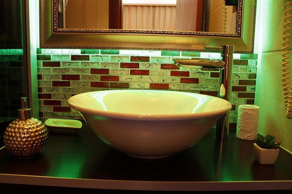 Anil Hotel Bergama Extérieur photo