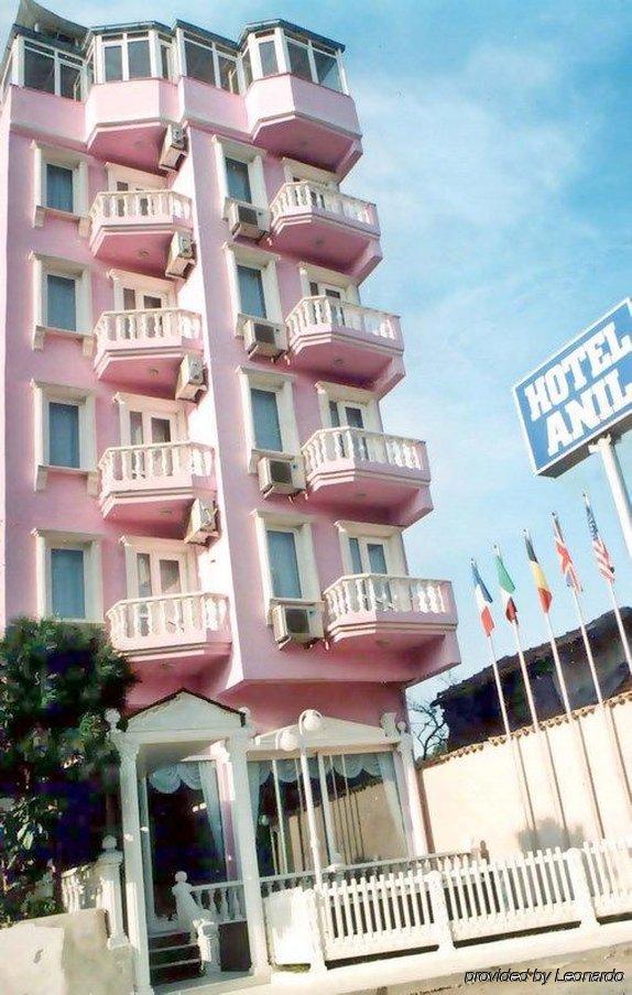 Anil Hotel Bergama Extérieur photo