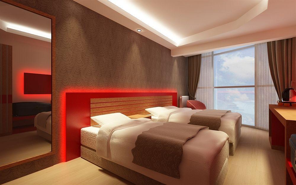 Anil Hotel Bergama Extérieur photo