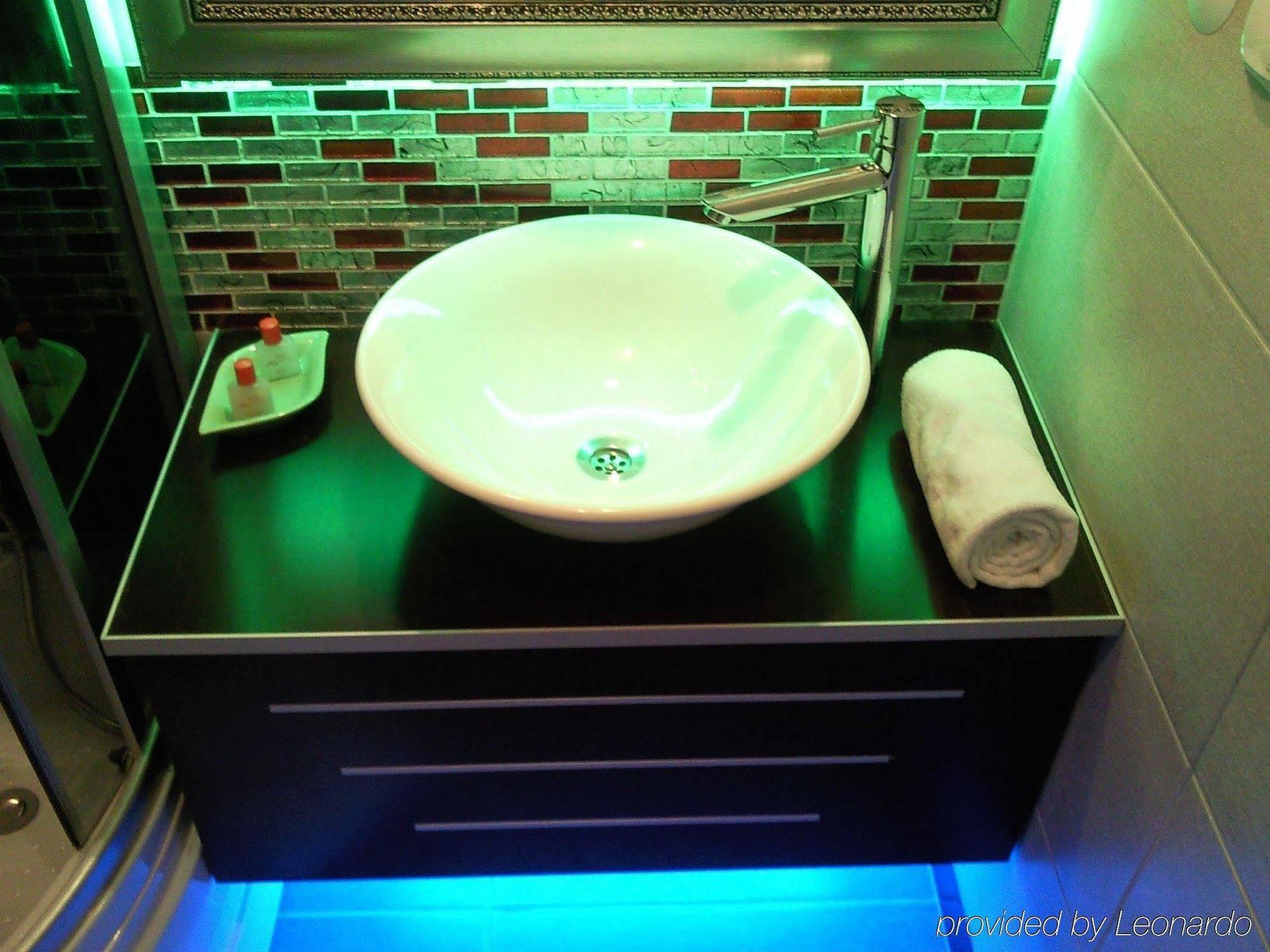Anil Hotel Bergama Chambre photo